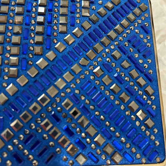 💥PRICE⬇️ Dressy - Blue & Gold Stud Clutch - Small - Picture 7 of 10